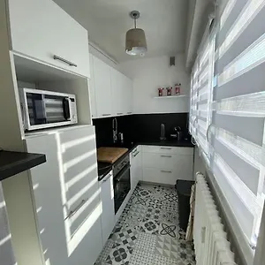  Appartement Hirondelle : Prive Avec Garage France